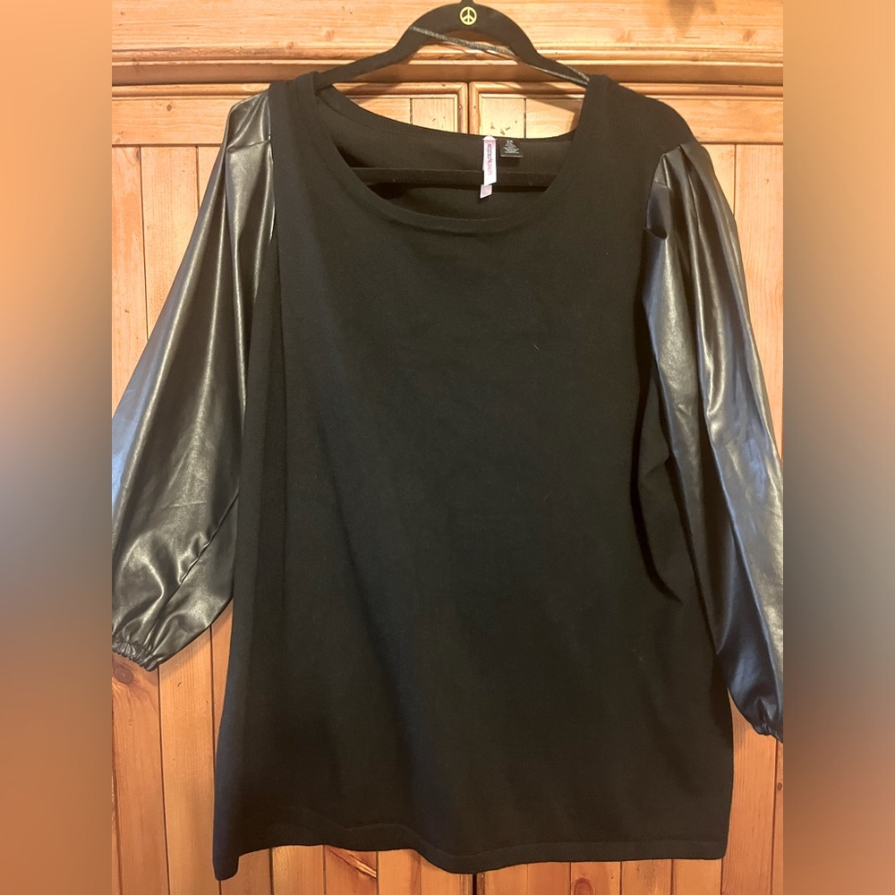 LOVE BY DESIGN Top